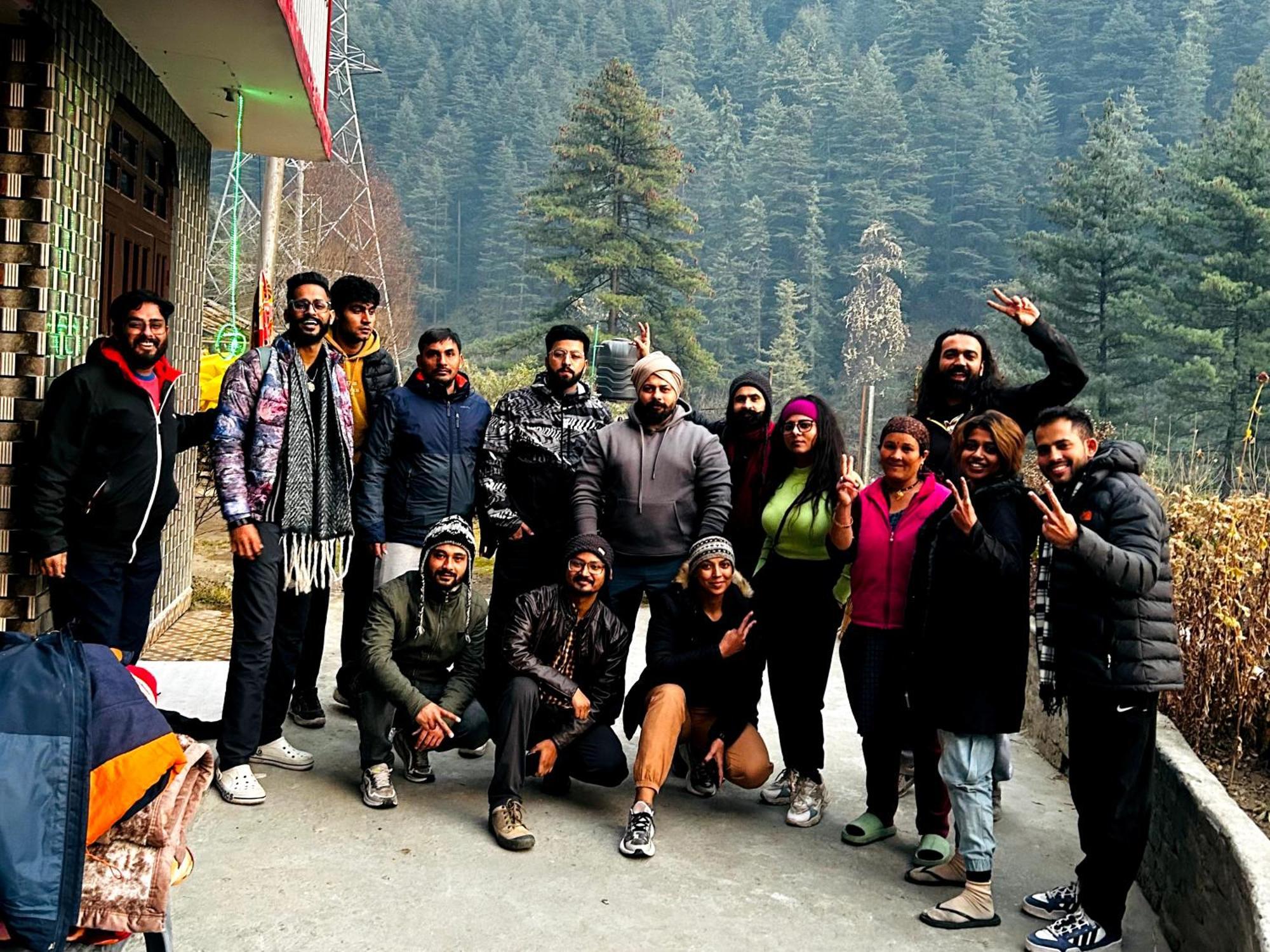 Snow View Guest House Kasol Buitenkant foto