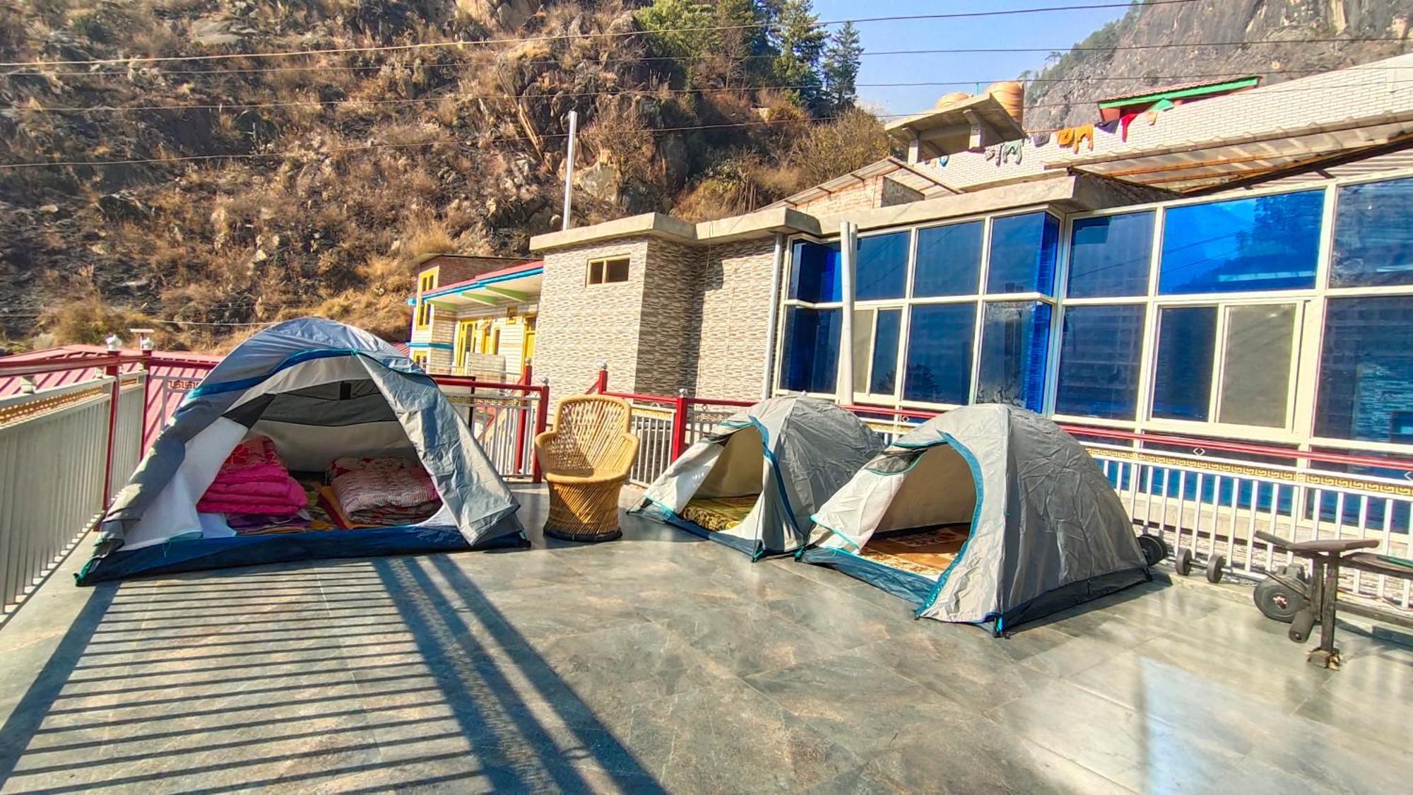 Snow View Guest House Kasol Kamer foto